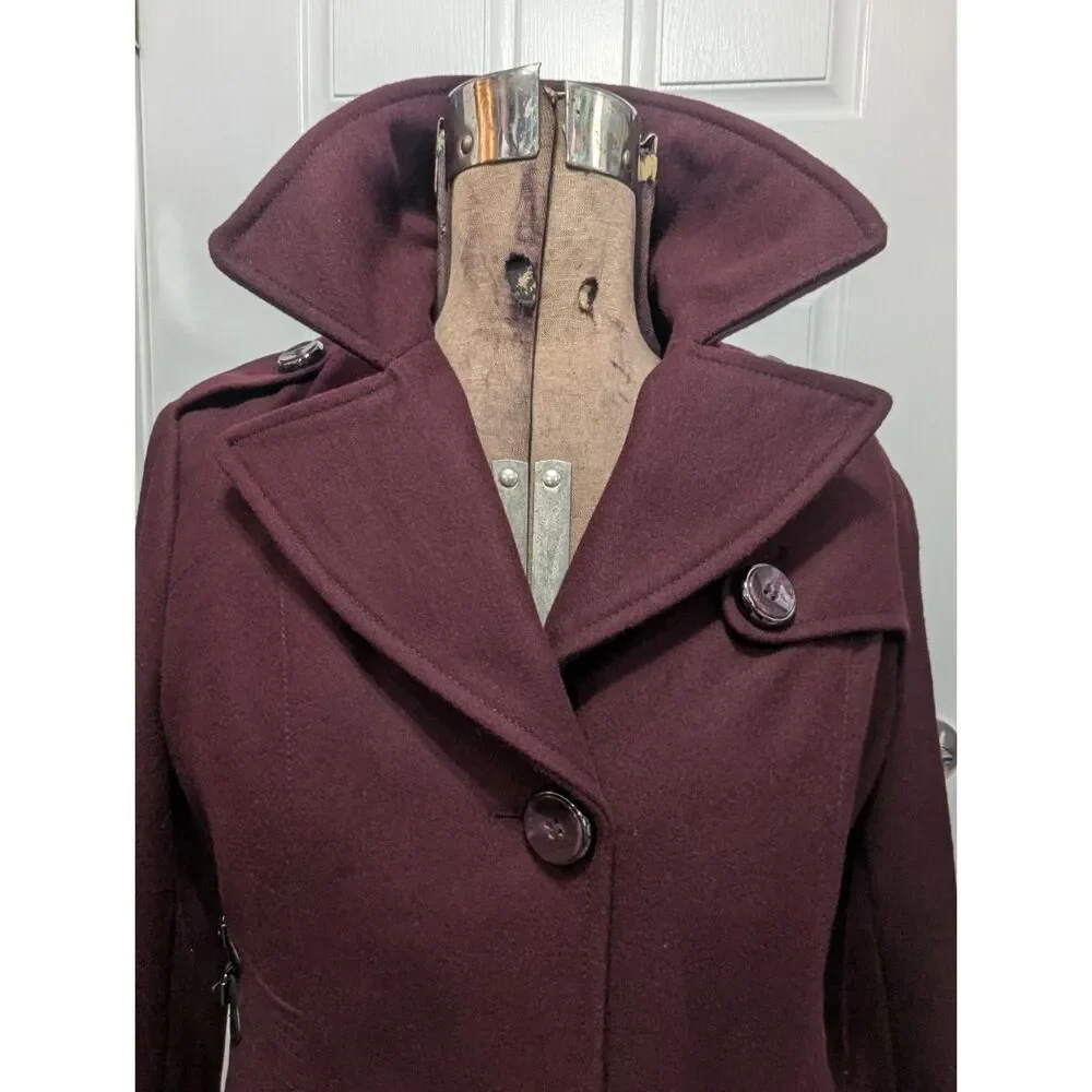 Kenneth Cole Women’s 10 Long Wool Dress Coat A-Line Fit & Flare Buckle Detail Me